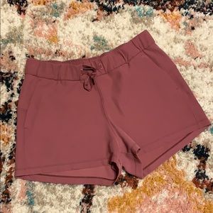 Lululemon On The Fly 2.5” Short